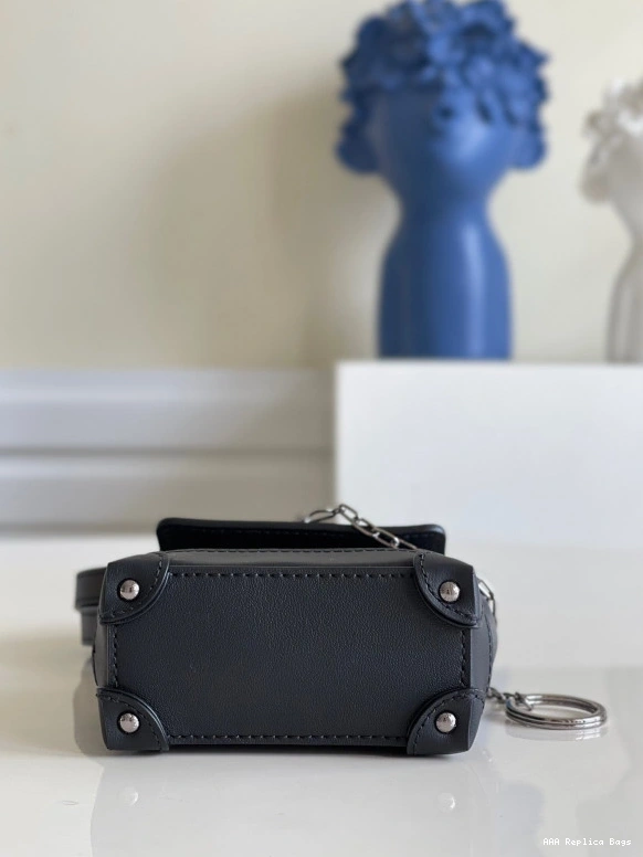 Aaa replica ru STEAMER POUCH LOUIS MINI VUITTON 0723